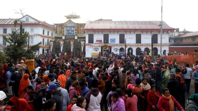  पशुपतिनाथमा दर्शनार्थीको घुइँचो [भिडियो/फोटो फिचर] 